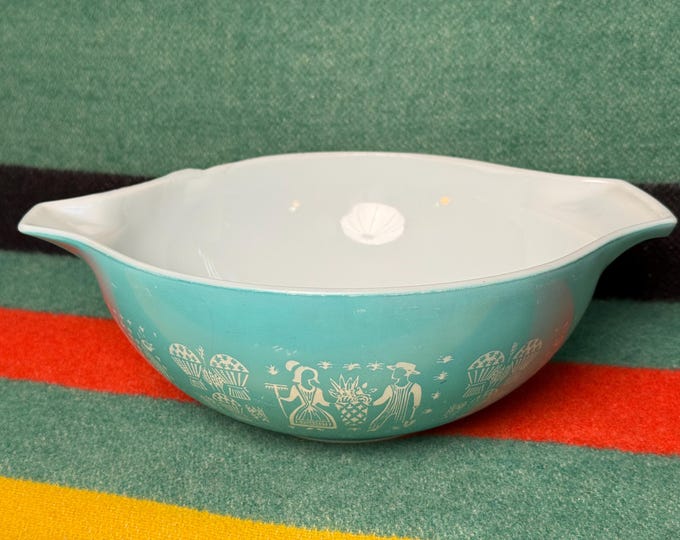 Pyrex Reproductions Vintage Rare Pyrex Lady on the Left Butterprint 444 Cinderella Handle ...