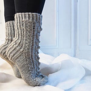 Winterday socks, knitting pattern
