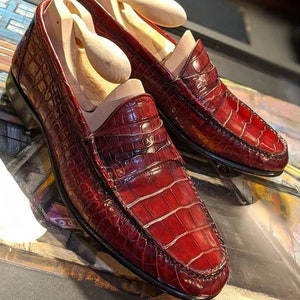 Bespoke Handmade Goodyear Welted Hand Stitched Artisan Red Alligator Texture Leather Loafers Slipon Moccasin Formal Dress Men Fashion Shoes