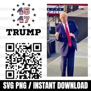 Op de afbeelding: Een zwart-witte QR-code met de tekst "TRUMP" en de nummers "45" en "47" omringd door sterren. De afbeelding bevat ook een foto van een man in pak en rode stropdas die danst.