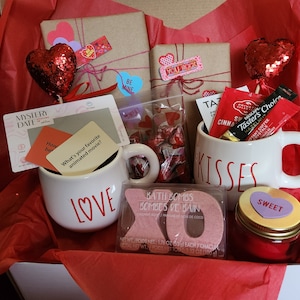 Couples Blind Date with a Book Box, Care package, Gift, Mystery, Thriller, Suspense, Crime, Romance, Sci-Fi, Mug, Surprise, Valentine