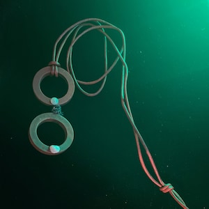 Leather necklace with pendant