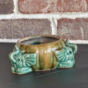 Vintage Majolica Planter, Vintage Elephant Planter, Green Majolica Ceramic Planter, Vintage Majolica Pottery, Vintage Lucky Elephant Planter