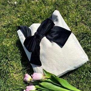 A bag with a bow. Velvet bag. Cotton bag. The bag is for her. Bag. Casual Bag image 1