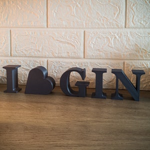 I Love Gin gin drinker gift sophisticated sign 30cm long for gin lover or house decoration for shelves, kitchen, home bar or den