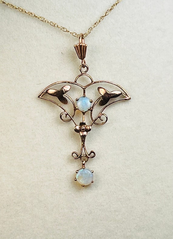 Antique Art Nouveau Opal 9K Gold Pendant Lavaliere