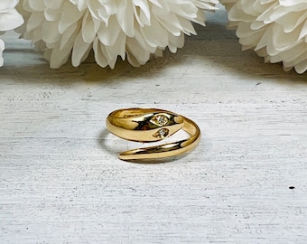 Antique Snake Ring with Diamond Eyes 18K Gold Size 6 1/2