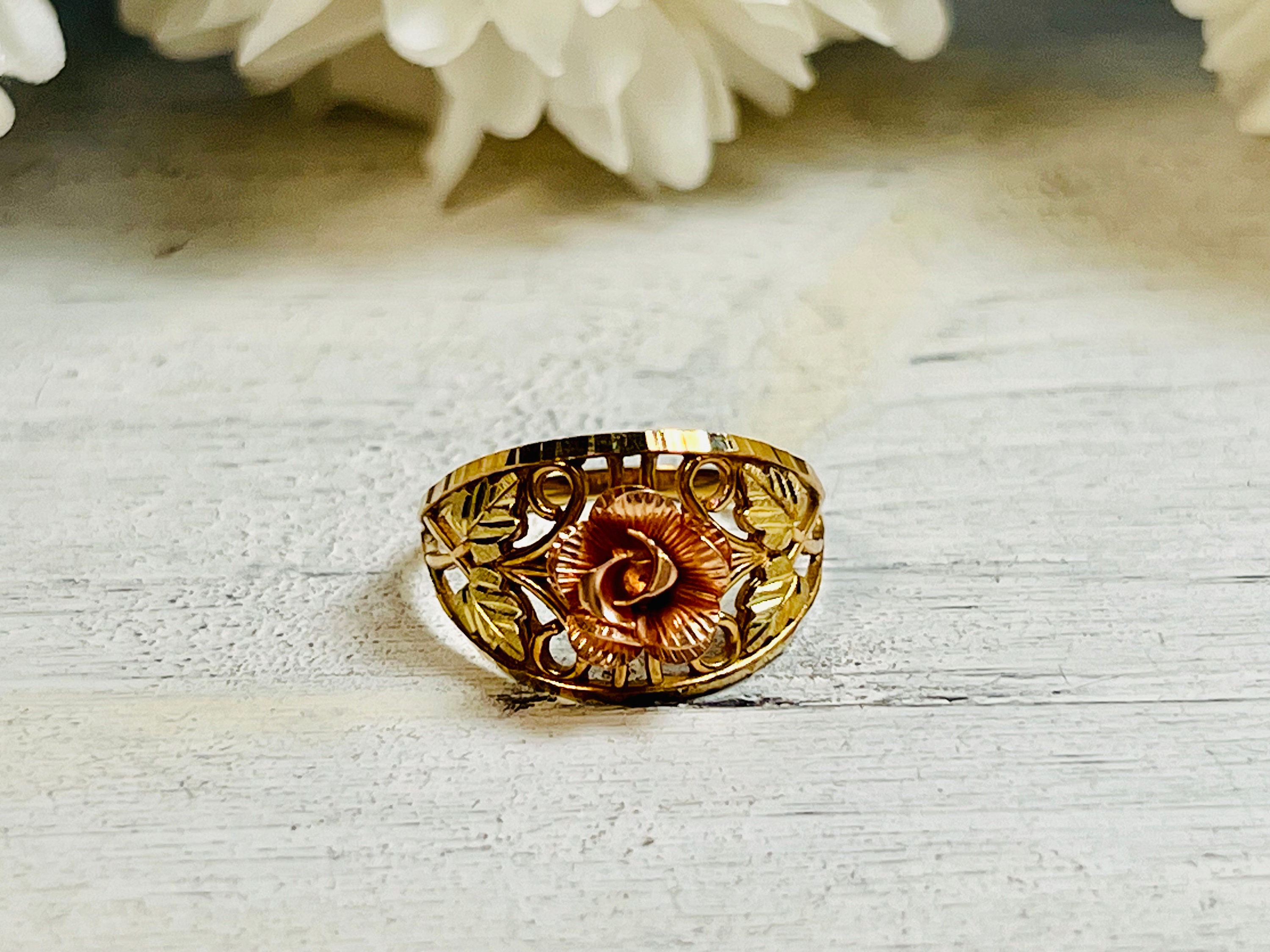 Black hills 2024 gold rose ring
