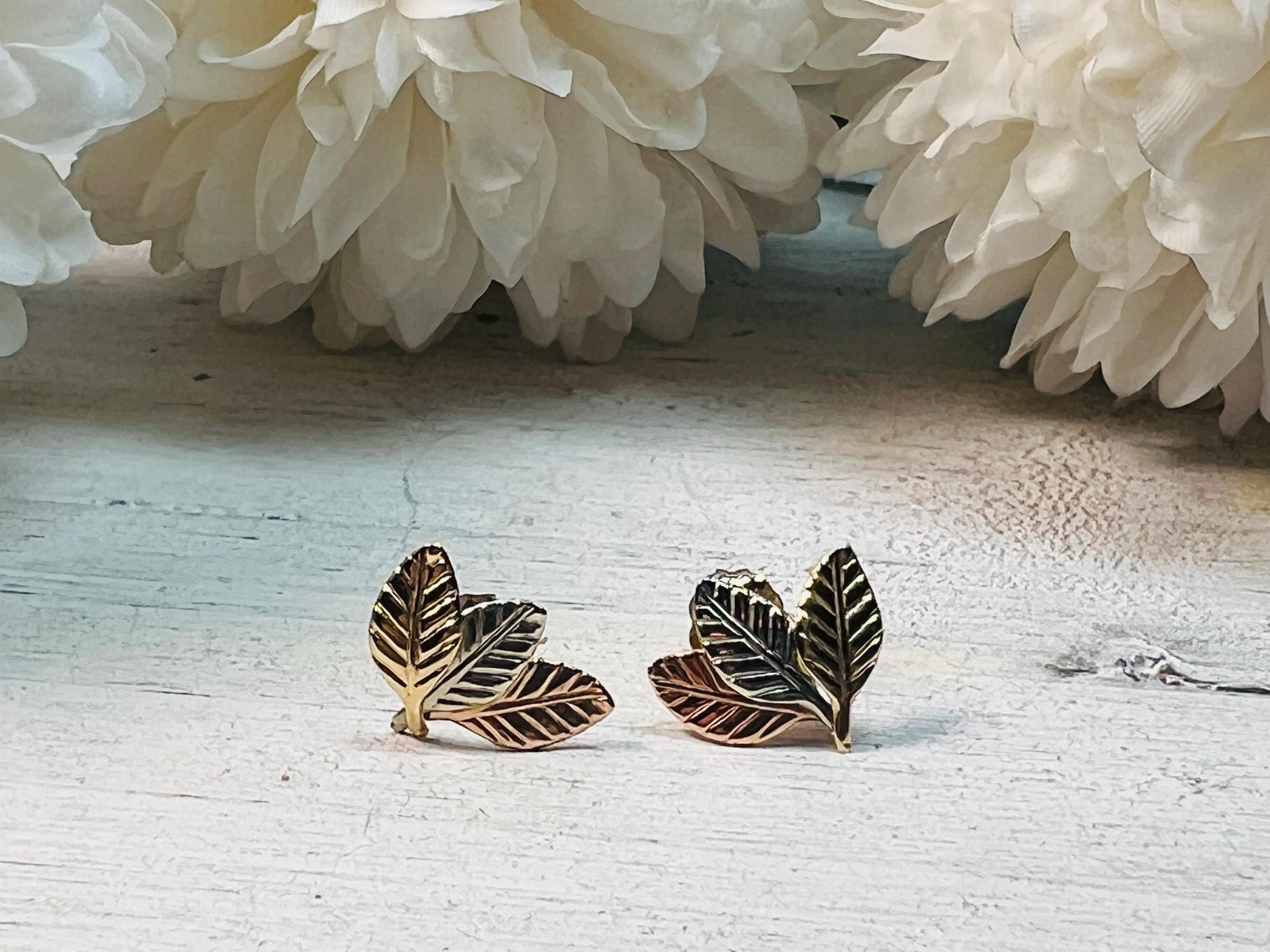 10K Black Hills Gold Half Hoop Earrings Small