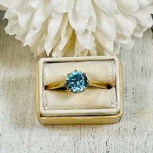 Anel solitário vintage de ouro 18K com zircônia azul de 2 quilates, tamanho 10, europeu