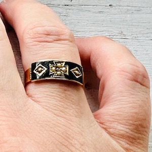Antique Victorian Memorial Mourning 9K Gold Ring Band British 1887 Size 6 1/4 image 1