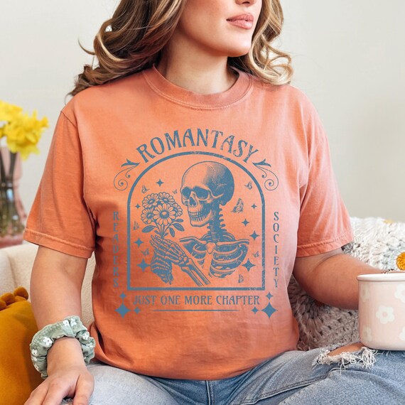 Romantasy Shirt, Romantasy Merch, Comfort Color Tees,Vintage shirt, Reading Shirt,Book Lover Shirt,Bookworm shirt,Bookish Merch,Bibliophiles