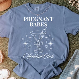 Pregnancy Shirt, Funny Pregnant Summer, Comfort Colors, Pregnancy Announcement Tee, Baby Pregnancy Reveal Tee, Gift for New Mom