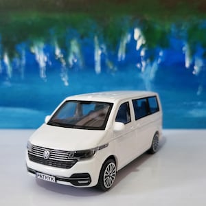 Personalised Name Plate VW T6.1 Crew Van Toy Car – 1:43 Scale | Gift for Kids & Adults | Dad Mom Grandad | Birthday Easter | Boxed