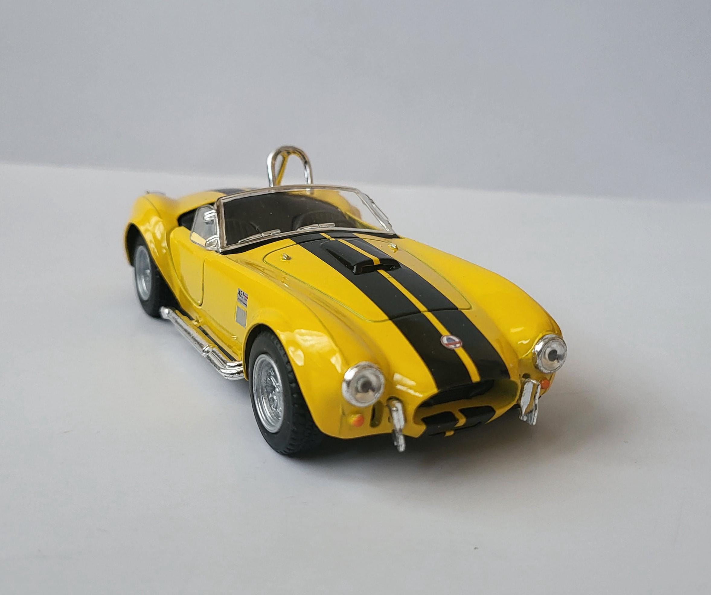 1965年式 シェルビー コブラ 427 S/C 1:32 ダイキャストモデル - キン 