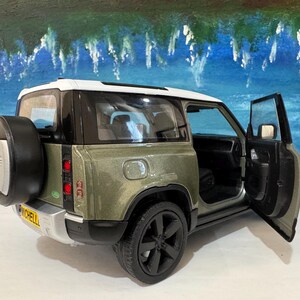 Defender Custom Gift Land Rover Defender 110 1:24 Scale by Welly, Personalized Plates, 2 ...