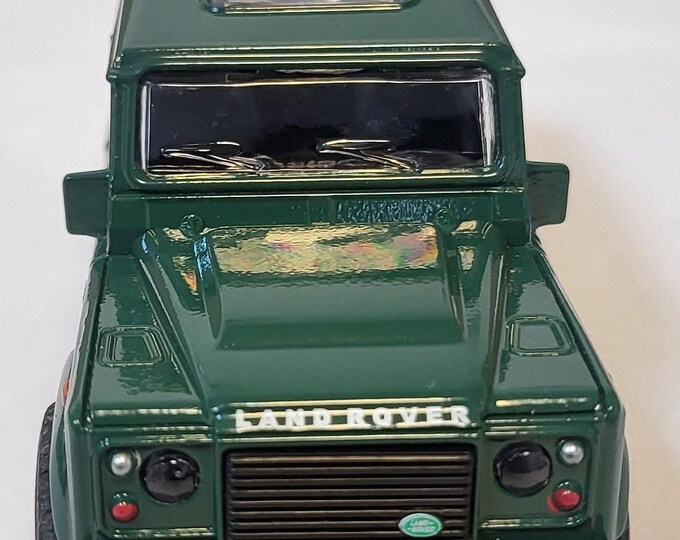 Land Rover Defender Retro Automotive Art Print, Minimalist Scandi Decor ...