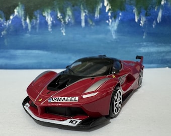 Ferrari FXX K Bburago 1:43 Diecast Model Samochodu, Pudełko z Licencją, Prezent z Niestandardową Tabliczką Imienną dla Kolekcjonerów