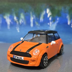 Personalised Name Plate Mini Cooper S – 1:43 Scale Diecast Model Car | Custom Mini Collectible Gift for Dad, Husband, Boyfriend, Sleeves