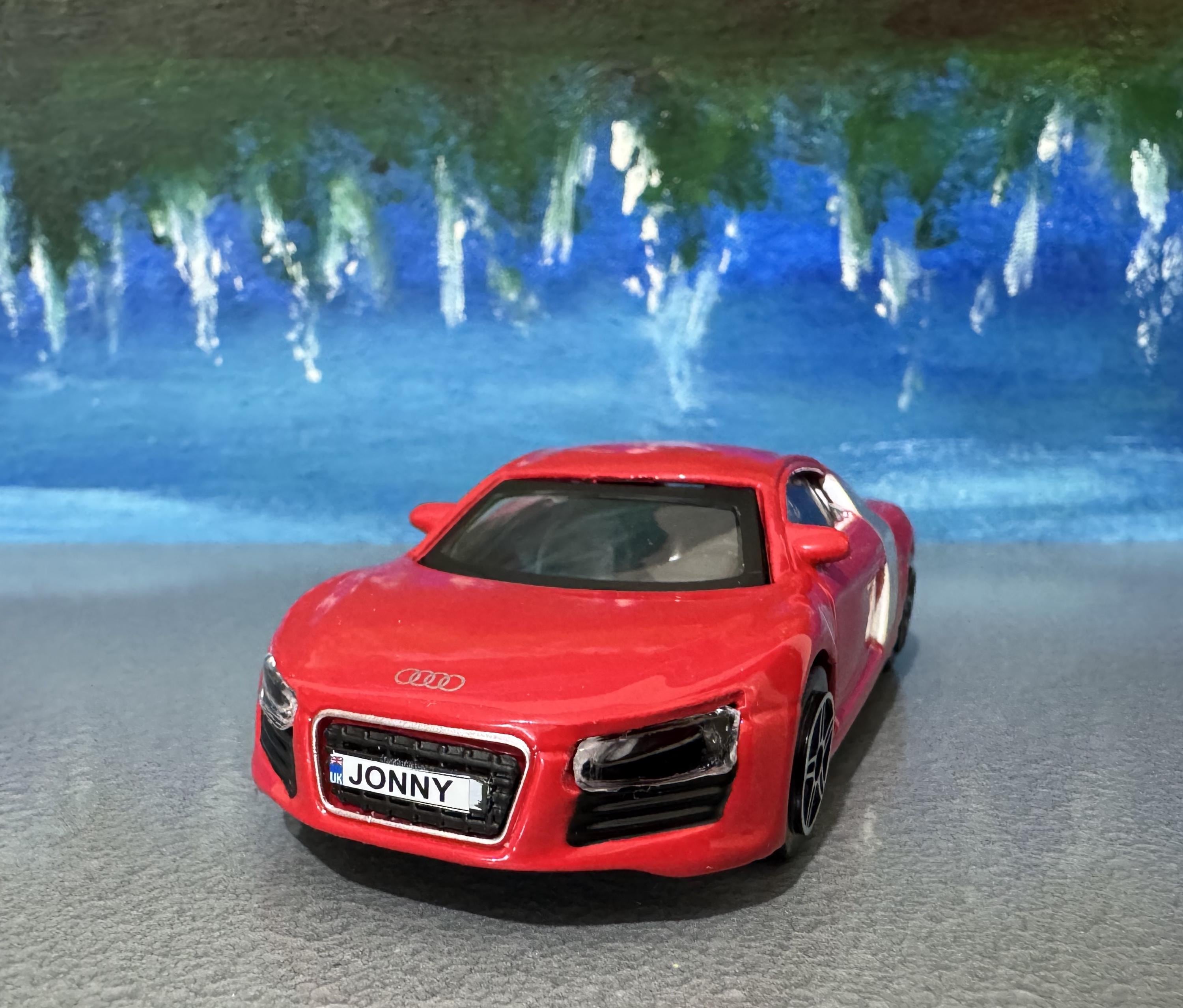 【Audi 1/43 Scale Car】Audi R8 1/43 Scale Red Licensed Audi R8 1/43 Diecast Model - Custom Name Toy Car for
