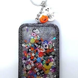 Halloween Liquid Shaker Keychain, Glitter Shaker Charm, Halloween Keyring With Charm, Spooky Season Gift, Halloween Gift Accessory