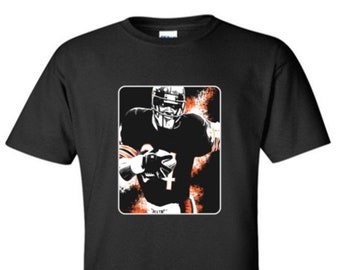 Walter Payton - Chicago -- Classic Windy City Football Adult Black Crew T-shirt - Sweetness - T1