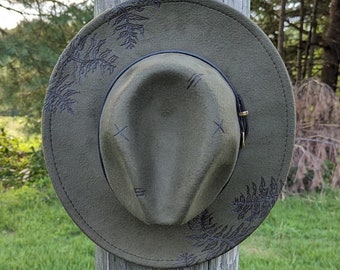 Fern Cowgirl Hat, Hand Burned Fedora, Faux Felt Boho Hat, Plant Lover Accessories, Distressed Adventure Ladies Hat, Nature Inspired Clothes