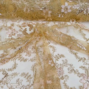 Tela de encaje floral dorado cortada a medida, encaje bordado con cordón y lentejuelas, sin elasticidad, color amarillo, ideal para vestidos de niña, lazos y decoración de bodas.