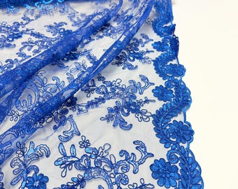 Bloemen koningsblauwe kantstof op maat gesneden borduurwerk met koord en pailletten Kantblauw niet-rekbaar materiaal voor toga's, sluiers, toga's, tafelloper