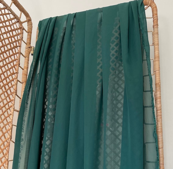 Green Chiffon Fabric By The Yard Hunter Green Affordable Fabrics Bridal Chiffon Sheer Light Weight Green Chiffon Fabric for Dress Veil Bows