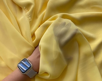 Gelber Chiffonstoff Schüttgut, Gelber Brautstoff durchsichtiger Chiffon, leichter Chiffon für Kleider, Kleider, Schleier