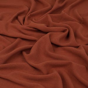 Tela de lino y rayón color terracota óxido cortada a medida, 70% rayón, 30% lino, 210 g/m², tela con aspecto de lino lavado para vestidos, pantalones, hijabs y cortinas.