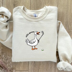Silly Goose Sweatshirt, Funny Golf Sweater, Unisex Golfing Pullover, Funny Shirt for Men, Gift for Golfer, Dad Gag Gift