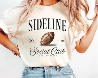 カスタムフットボールママコンフォートカラーシャツ：サイドラインソーシャルクラブゲームデーTシャツ