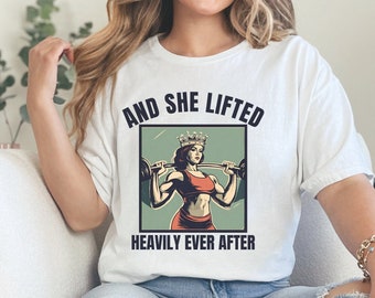 Women's Pump Cover Gym Shirt, Muscle Mommy T-Shirt, Funny Workout Shirt, Oversized Weightlifting Shirt, Gym Girl Tee, Gift for Gym Lover,