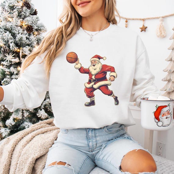 Il maglione natalizio vince sull'abbigliamento classico