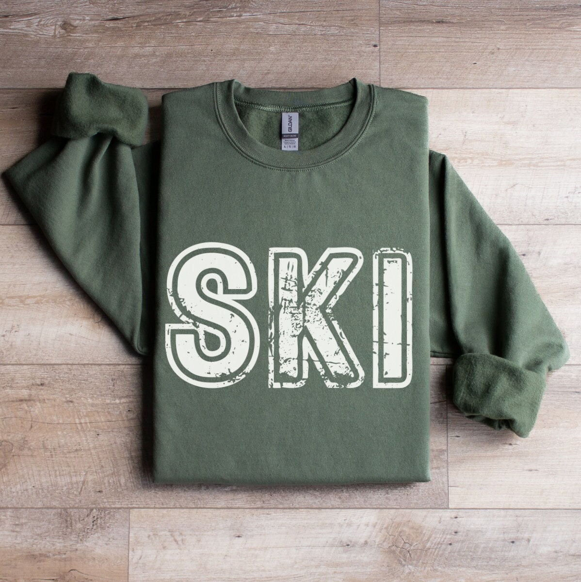 Rustic Ski Sweater, Vintage Ski Crewneck, Winter Sports Crewneck, Retro Ski Sweatshirt, Ski Gifts, Skiing Sweatshirt, Skier Clothing