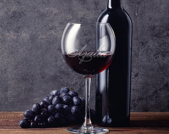 Vidrio grabado - Copas de vino grabadas - Copa de vino personalizada - Copas de vino personalizadas - Regalo de dama de honor - Regalo de mamá - Familia