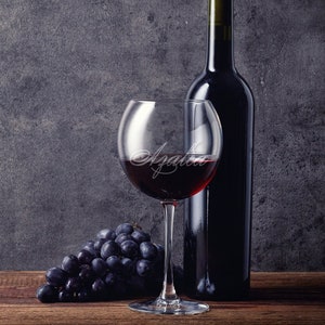 Gegraveerd glas - Geëtste wijnglazen - Gepersonaliseerd wijnglas - Aangepaste wijnglazen - Bruidsmeisjescadeau - Moeders cadeau - Familie