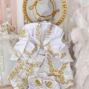 Chrro Virgen de Guadalupe-muy hermoso Bordado-Traje Charro niño para BAUTIZO-Set Bautismo
