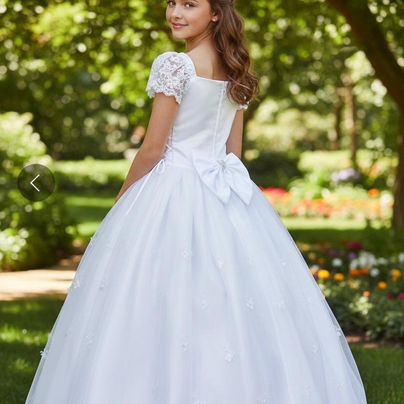 white organza communion dress White Lace First Communion Dress: Long Puffy Sleeve Tulle Gown