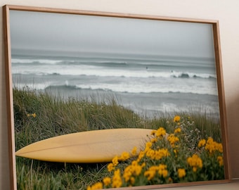 Stampa artistica di tavola da surf costiera: paesaggio di spiaggia (download digitale)