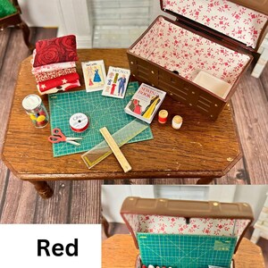 Baúl de costura en miniatura para casa de muñecas Rojo