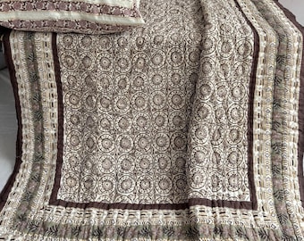 Hand Block Print Jaipuri Razai Quilt: Reversible Floral Kantha Blanket