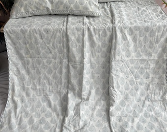 Indian Block Print Cotton Dohar: Reversible Quilted Blanket
