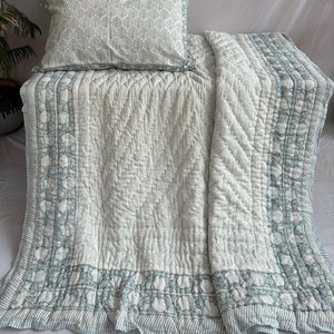 Hand Block Print Cotton Quilt ,Reversible Floral Jaipuri quilt, Soft Throw Blanket, Handmade Super soft comforter, Decorative Boho Bedspread
