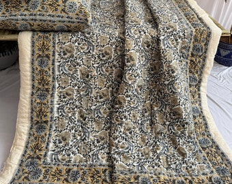 Hand Block Print Cotton Quilt: Jaipuri Queen Size Reversible Razai