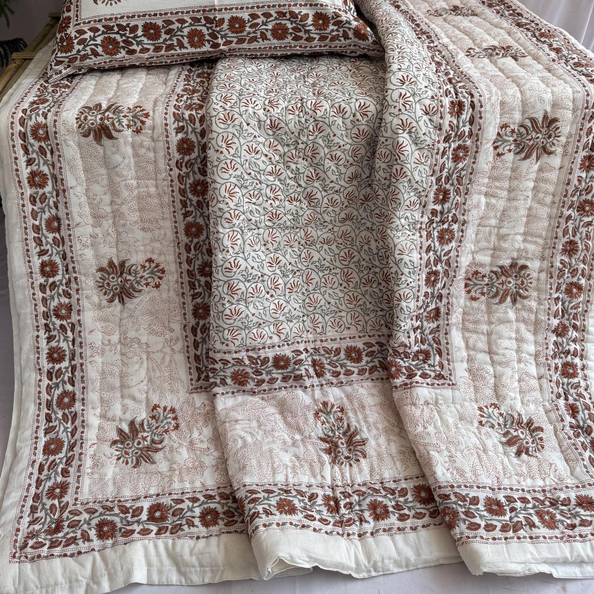 Hand Block Printed Cotton Quilt: Bohemian Floral Bedspread - Etsy