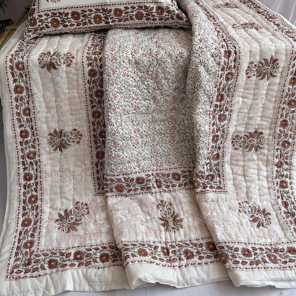 Hand Block Printed Cotton Quilt: Bohemian Floral Bedspread