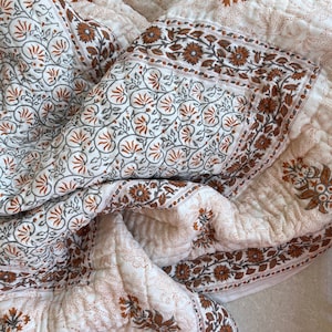 Hand Block Printed Quilt, Indian Handmade Jaipur Razai Cotton Voile Handmade Floral Quilt, Jaipuri razai Comforter Bedspread